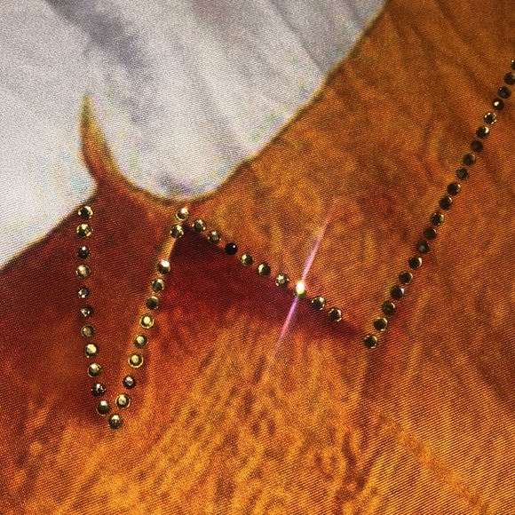 White bling fashion icon graphic tee shirt size medium - Picture 3 of 7